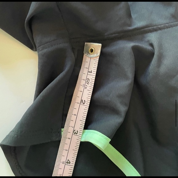 Under Armour Heatgear Running Shorts M - Picture 8 of 9